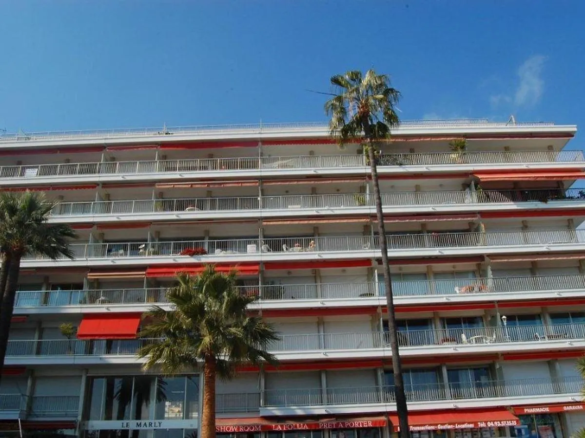Grand 2 Pieces Climatise Avec Terrasse Et Garage Prive Pres De La Mer - Fr-1-196-311 Menton Lägenhet